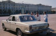 Стоянка такси на площади Ленина