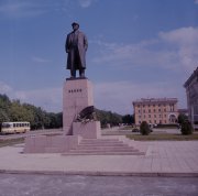 Ленин на площади